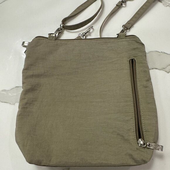Baggallini crossbody beige purse bag - Picture 9 of 10